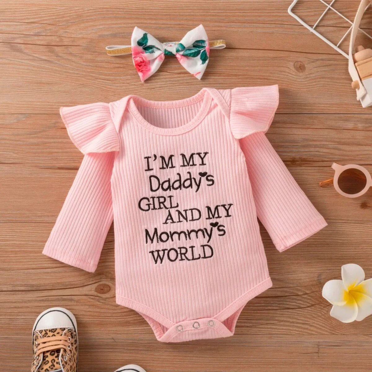 Baby Girl Floral Outfit 3-piece set - Image 6